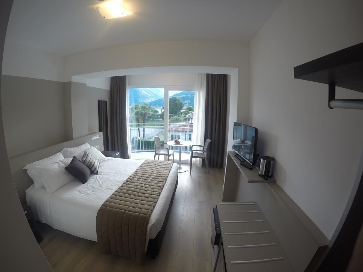 Hotel Vischi Домазо Екстер'єр фото