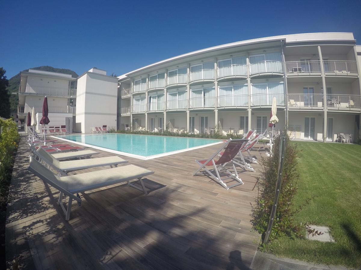 Hotel Vischi Домазо Екстер'єр фото