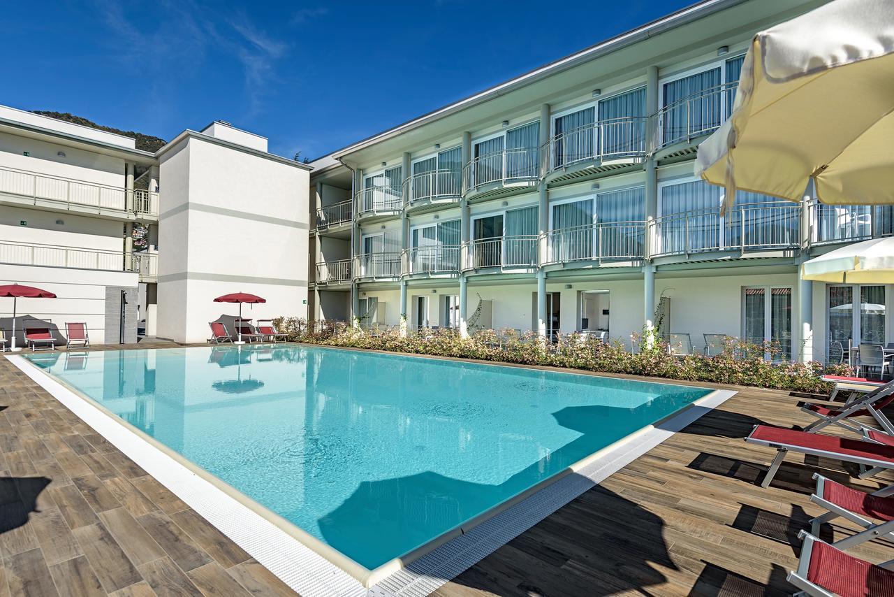 Hotel Vischi Домазо Екстер'єр фото