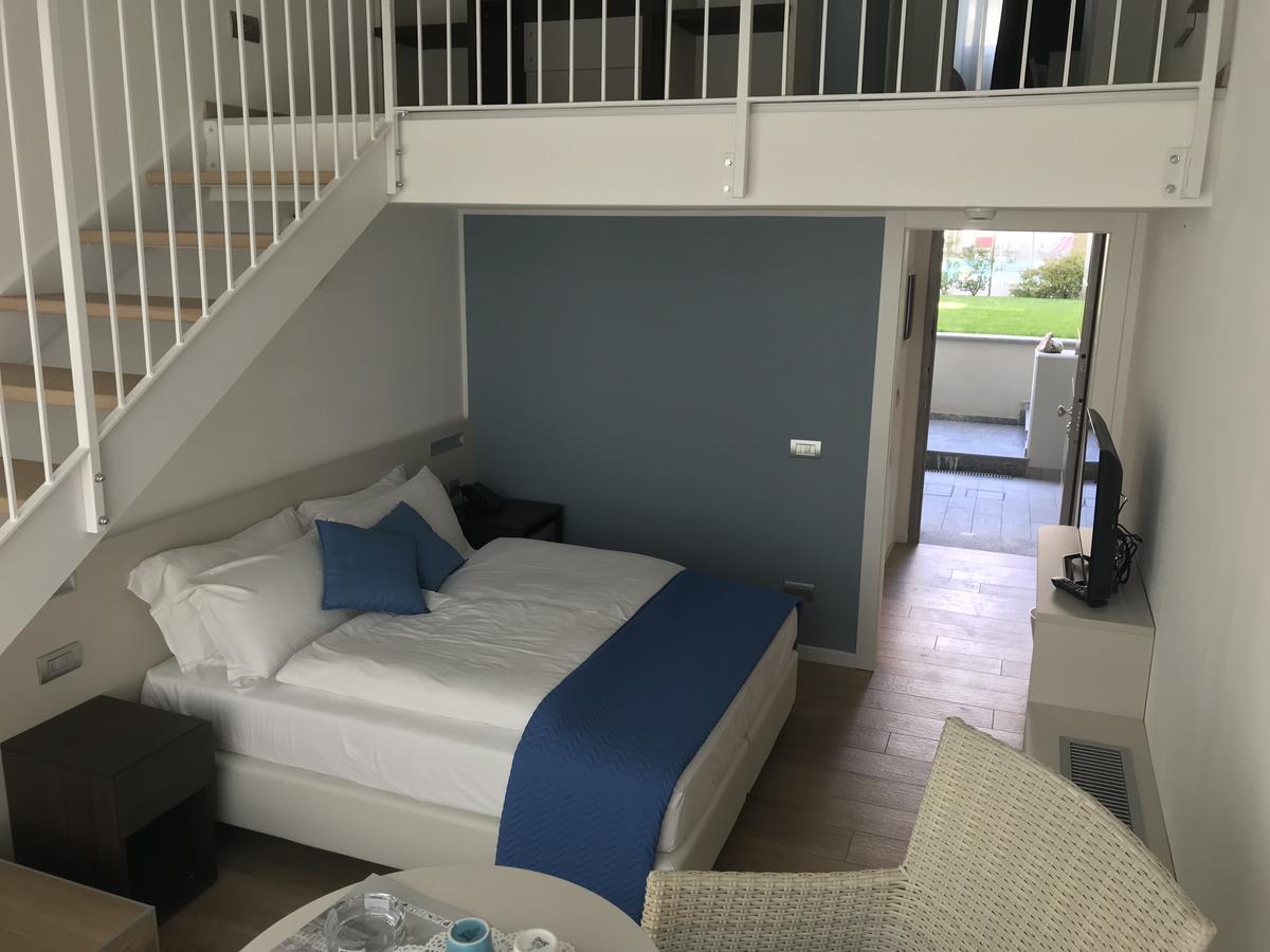 Hotel Vischi Домазо Екстер'єр фото